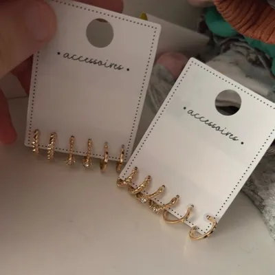 Vend 3 paire de boucle d’oreille 